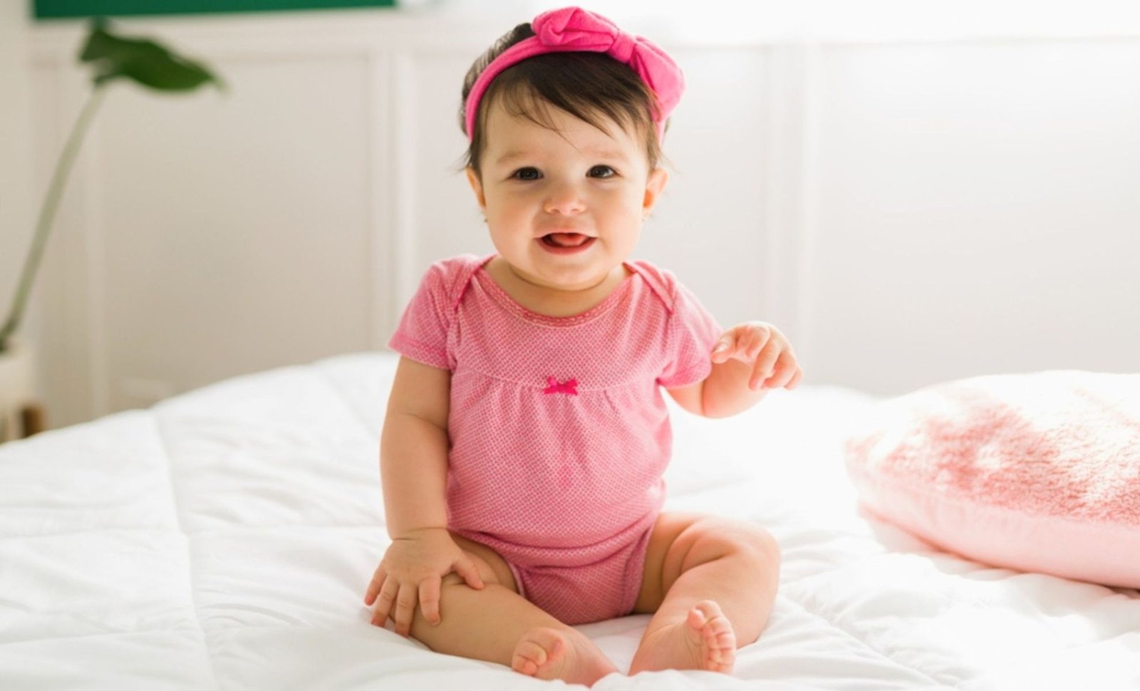 Bébé à 4 mois : ce qu’il faut savoir sur son sommeil, ses repas et son développement global