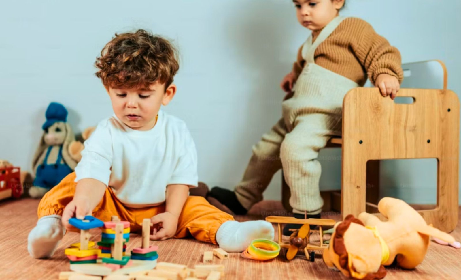 8 activités pour un enfant de 2 ans : des jeux simples qui favorisent son développement