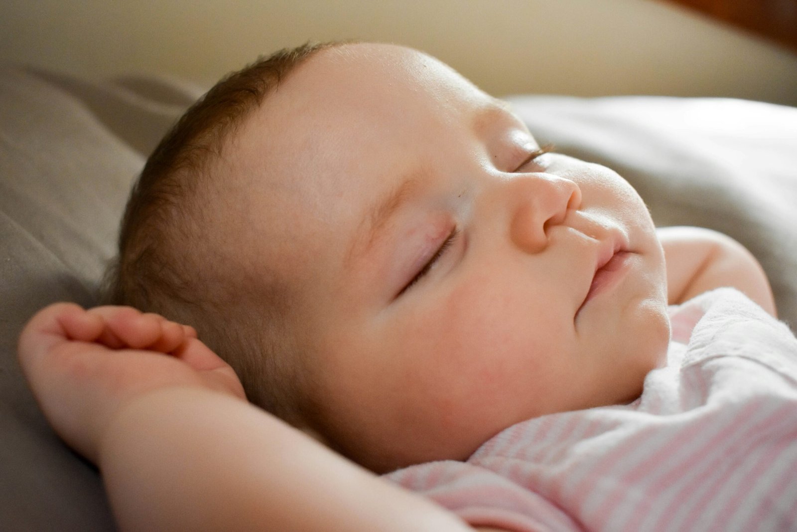 Sieste de bébé : combien de siestes selon son âge ?